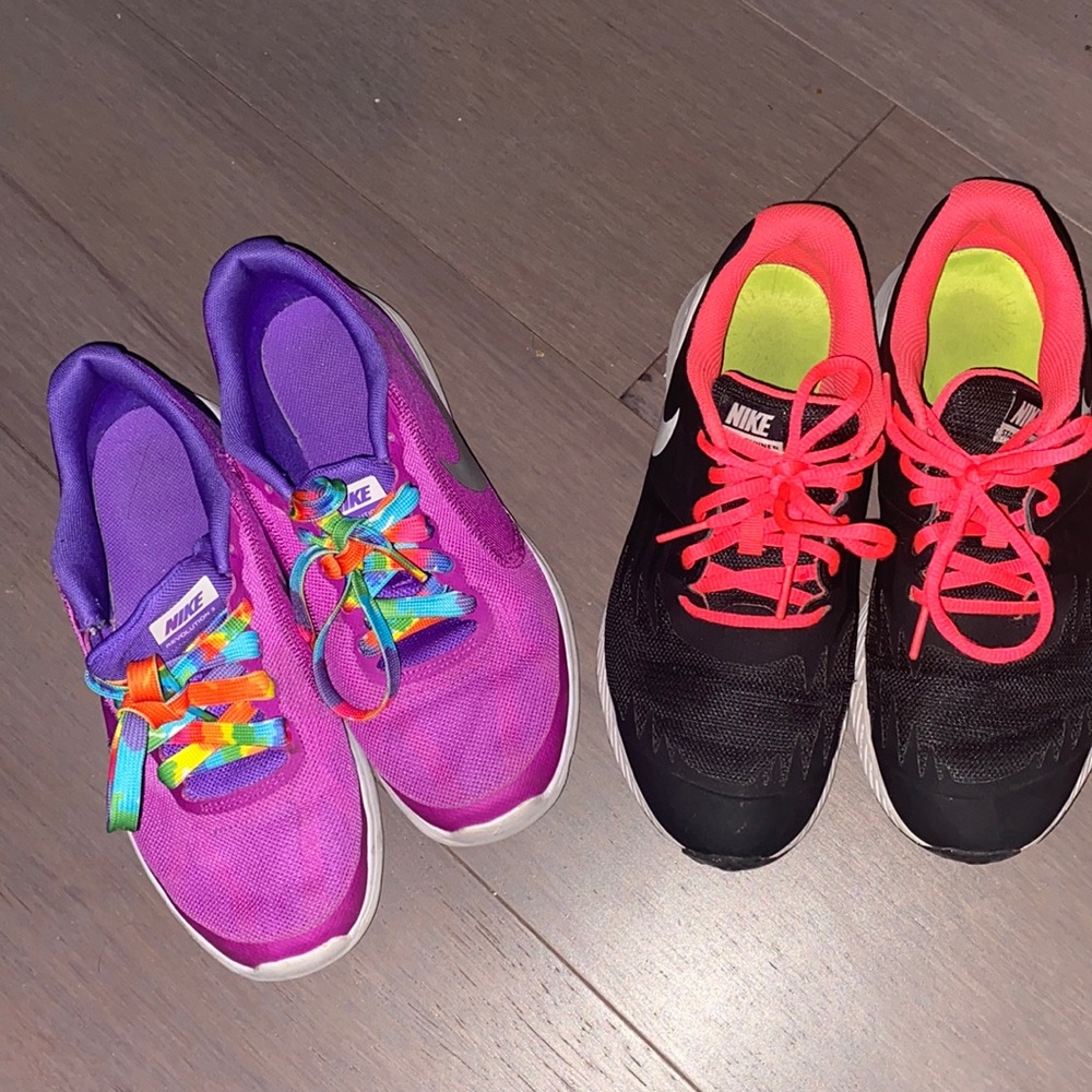2 Pairs of Nikes